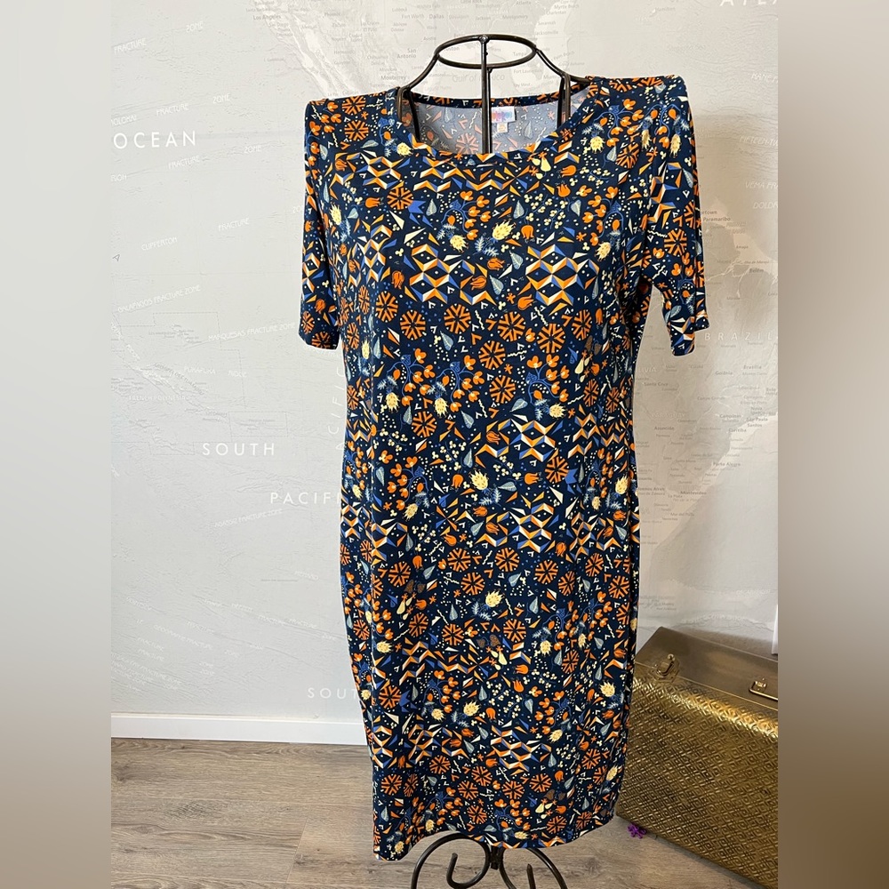 New Lularoe Julia dress 3X bodycon mini floral print